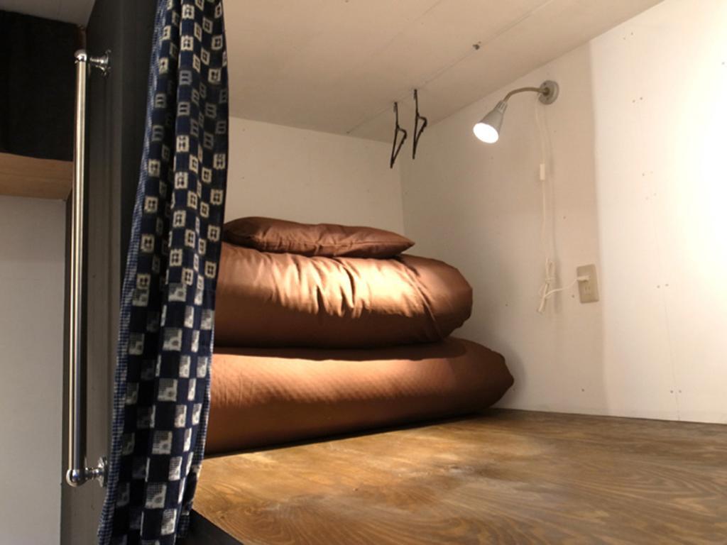 Хостел Tokyo Hutte Экстерьер фото